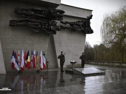81 lat od wyzwolenia Stalagu 344. Pamięć o ofiarach i świadectwa historii