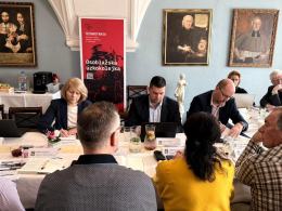 Nowe połączenia kolejowe na pograniczu. Rozmowy o trasach przez Głuchołazy