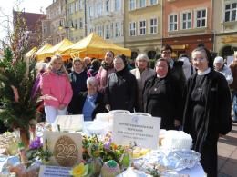 Jajecznica z tysięcy jaj, żurek i wspólne świętowanie. Wielkanocne śniadanie na Rynku
