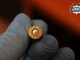 Złamał zakaz wobec konkubiny. Policja znalazła amunicję i narkotyki