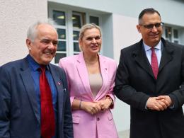 Wizyta minister edukacji w Opolu. Spotkania z nauczycielami i maturzystami