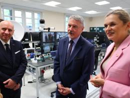 Wizyta minister edukacji w Opolu. Spotkania z nauczycielami i maturzystami