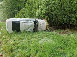 Dachowanie auta na A4 pod Ligotą Górną