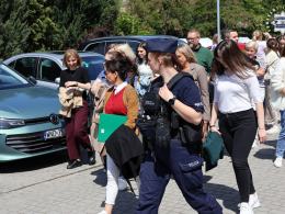 Ewakuacja urzędu i działania pirotechników w Namysłowie. Służby postawiono w gotowość