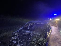 Pożar samochodu na autostradzie A4. BMW całkowicie objęte ogniem
