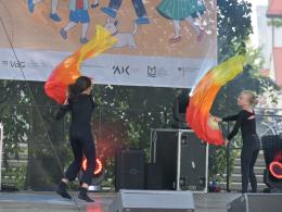 Trwa Strassenfest w Opolu. Plac Wolności wypełniły muzyka i rodzinne atrakcje