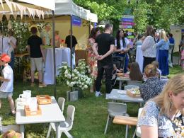Trwa Strassenfest w Opolu. Plac Wolności wypełniły muzyka i rodzinne atrakcje