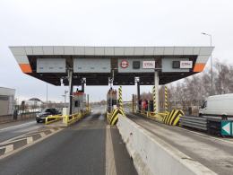 Są chętni na likwidację bramek na A4. Dwie firmy złożyły oferty