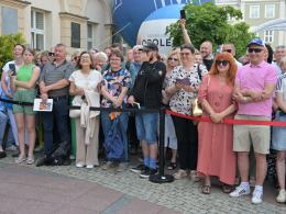 Ewa Bem z gwiazdą w Opolu. "Nie każcie mi płakać"