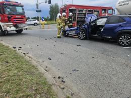 Zderzenie ciężarówki z osobówką we Wrzoskach