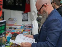 Remigiusz Mróz, Andrzej Dragan i Mela Koteluk. Co dziś czeka uczestników Festiwalu Książki?