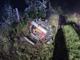 Samochód wjechał do rowu w Solarni. Jedna osoba trafiła do szpitala