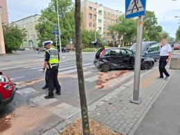 Cztery samochody zderzyły się na skrzyżowaniu Katowickiej i Kośnego