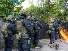 Rozbili zorganizowaną grupę przestępczą - 7 osób zatrzymanych