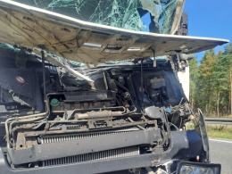 Wypadek trzech ciężarówek na A4. Na miejscu lądował LPR