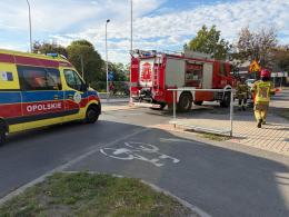 Zderzenie na przejeździe kolejowym przy ulicy Luboszyckiej. Wstrzymano ruch pociągów