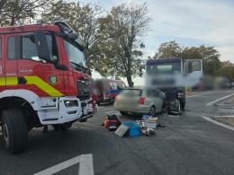 Wypadek na DK94 w Strzelcach Opolskich. Jedna osoba ranna. Droga zablokowana