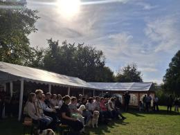 Msza w intencji zwierząt w Opolu. Do kościoła przyszli ze swoimi opiekunami
