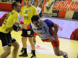 Remis w starciu z KPR Legionowo podtrzymuje nadzieje PE Gwardii na utrzymanie w Superlidze.