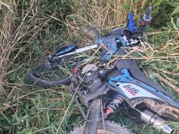 Policja szuka motocyklisty. Istnieje obawa, że został ranny