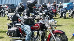 Rozpoczęcie sezonu motocyklowego już za nami - na lotnisku w Polskiej Nowej frekwencja dopisała
