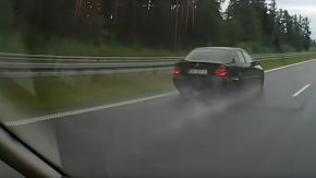 Wypadek na DK46. W sieci wideo pokazujące, jak mercedes pędził przed tragedią