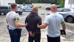 Znęcał się nad partnerką. Oprawca jest już w rękach policji