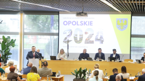 Sejmik województwa opolskiego przyjął raport za 2024 rok. Zarząd z wotum zaufania