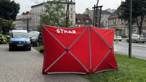 Tragiczny finał interwencji przy Solarisie. Nie żyje mężczyzna
