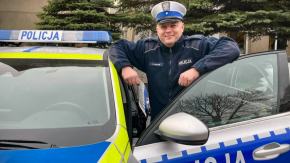 Wierzbica Górna: Policjant złapał spadającego 19-latka