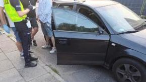 Kierował audi pod wpływem narkotyków, mimo zakazu prowadzenia pojazdów