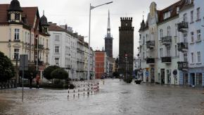 Powódź w Nysie pod lupą prokuratury. Czy urządzenia były wadliwe? (WIDEO)