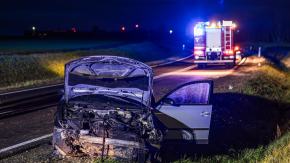 Uderzył w skarpę na obwodnicy Kluczborka. Kierowca Volkswagena nie miał prawa jazdy