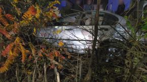 Koziołkował BMW po pijaku i mimo sądowego zakazu. Obywatel Ukrainy stanie przed sądem