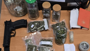 Nocą na rowerze i z narkotykami. Trochę tego przy sobie miał