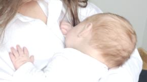 Matki pracowały, więc pieniędzy nie dostaną. Program "Mama 4 plus" bez zmian