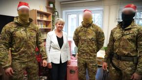 Opolscy kontrterroryści z wizytą w domu dziecka. Kolejna edycja świątecznej akcji SPKP