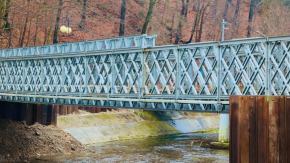 Tymczasowy most na ul. gen. Andersa w Głuchołazach oficjalnie otwarty