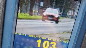 Pomylił wiejską drogę z torem wyścigowym - stracił prawo jazdy na 3 miesiące