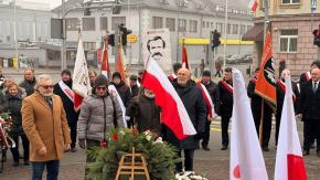 Rocznica wprowadzenia stanu wojennego. W Opolu oddano hołd ofiarom i działaczom Solidarności