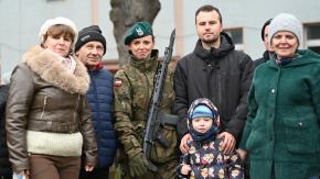 Elewi DZSW złożyli przysięgę. Symboliczny początek służby