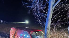 Zdarzenie drogowe na DK 38. Jedna osoba trafiła do szpitala