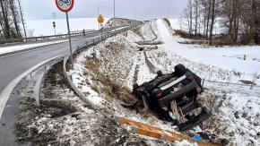 Dachowanie na DK40 w Strzelcach Opolskich 