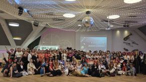 Dziesiąty Babski Comber w Górkach. Tym razem świętowały "Kobiety Świata"