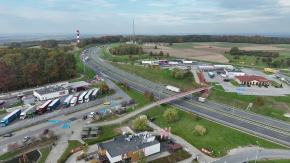 Utrudnienia na A4. ITD montuje odcinkowy pomiar prędkości