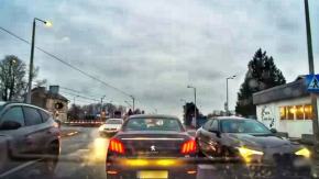 Niebezpieczny manewr w Opolu. Nagranie trafiło do sieci i zainteresowało policję