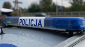 Jechała bez zderzaka. Podczas kontroli wyszło na jaw, że nie ma uprawnień