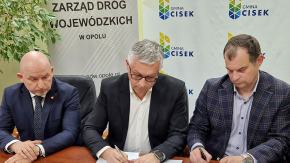 Umowa na projekt rozbudowy DW 421 przy granicy województwa. Gdzie powstanie obwodnica?