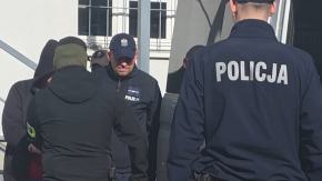 17-latek trafił do prokuratury w Strzelcach Opolskich. Trwa jego przesłuchanie