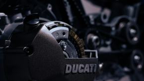 Motogar Polska wprowadza oryginalne części do premierowego DesertX